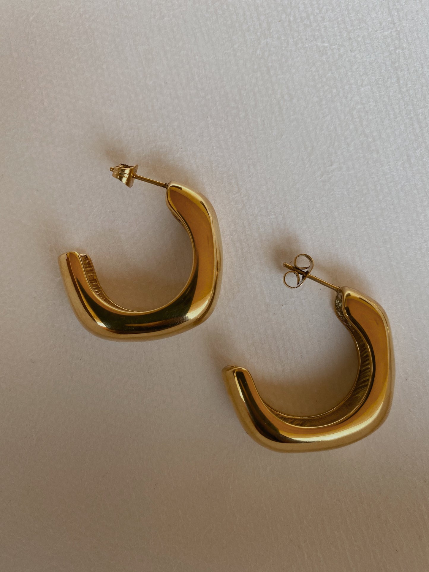 Maya Hoops | 18k Gold Plated