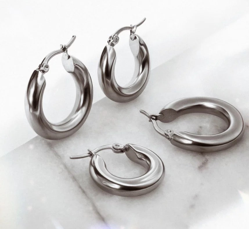 Donna Hoops Silver