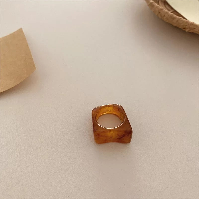 Trapezoid Resin Rings